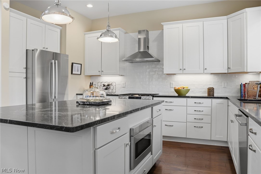 Edgewood Trace Twnhs Sub - Residential