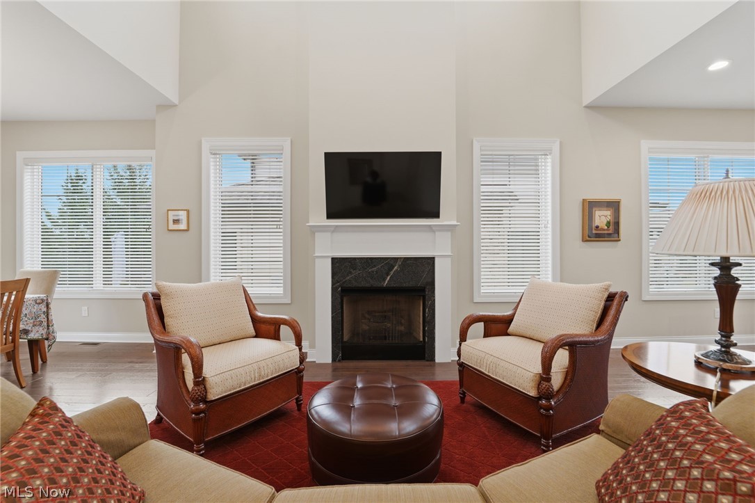 Edgewood Trace Twnhs Sub - Residential