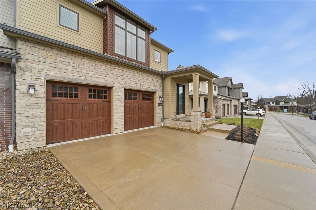 Edgewood Trace Twnhs Sub - Residential