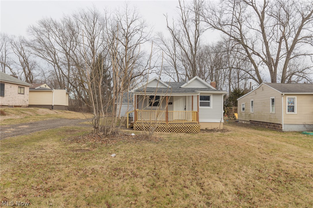 Downs & Hintons 02 Acreage - Residential