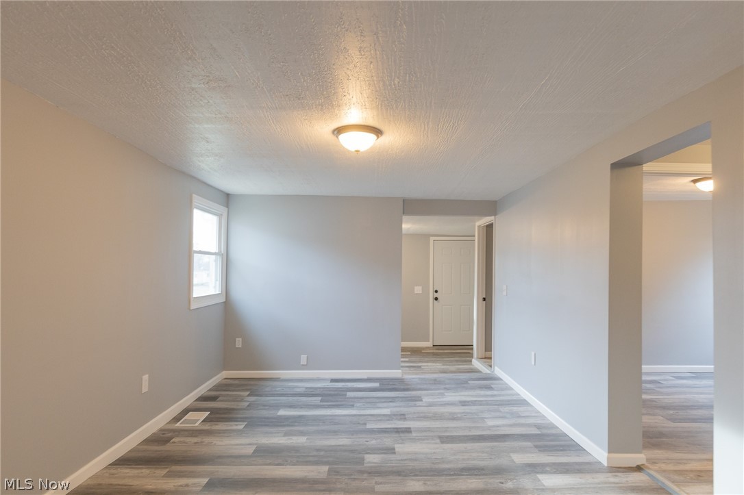 Downs & Hintons 02 Acreage - Residential