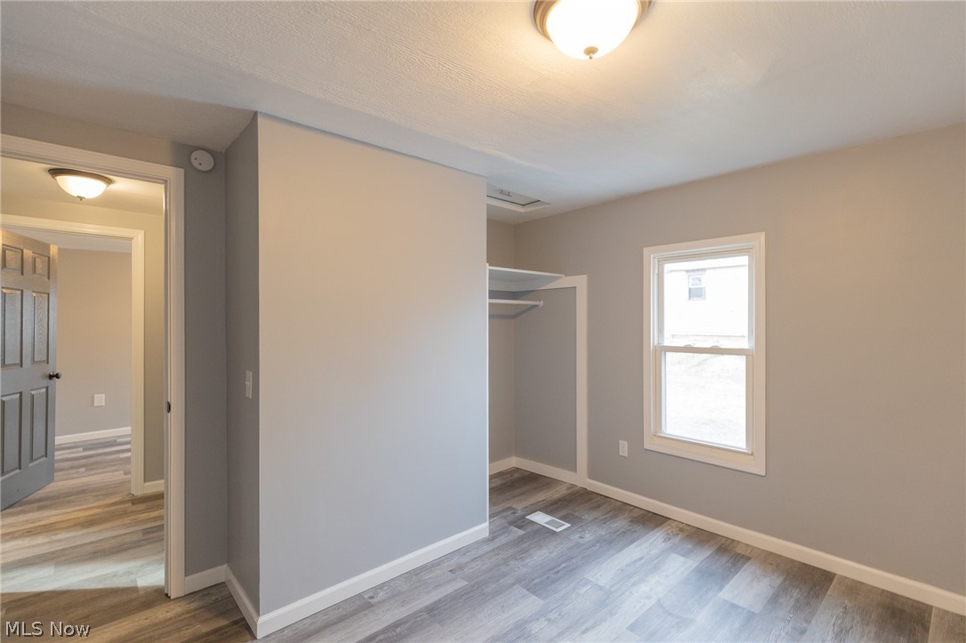 Downs & Hintons 02 Acreage - Residential