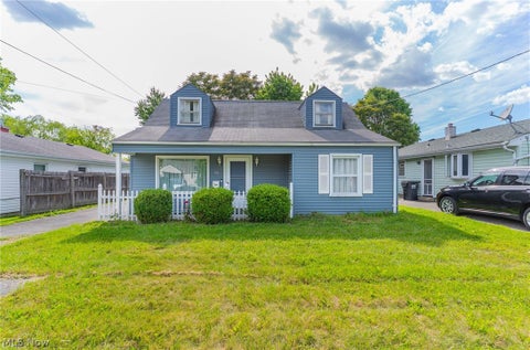 Homes For Sale - 52 N Navarre Avenue<br/> Mahoning County, Youngstown, OH 44515