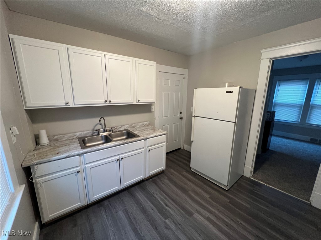 12714 Oakfield Avenue