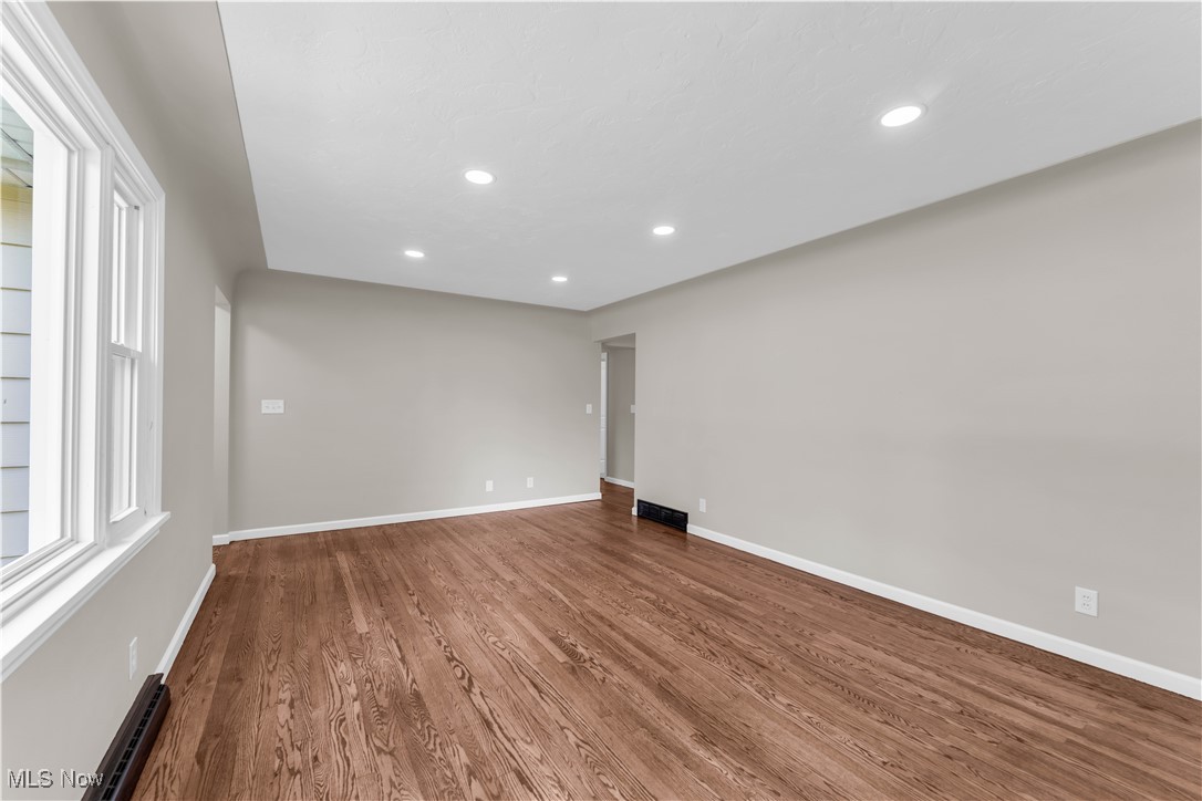 Slimans Middle Rdg Allotment - Residential