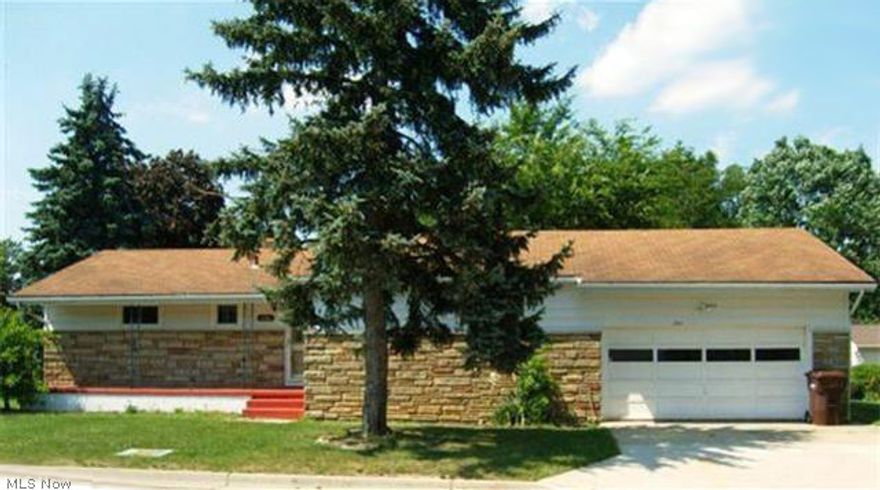 Welcome to this lovely, well-kept, ranch home, located in the heart of Fairlawn.  The inviting foyer leads to the spacious, open, kitchen, with quality ceramic tile and newer appliances.   The kitchen opens up to the dining room that features warm, hardwood floors that flow nicely into the main living room, which boasts a stylish vaulted, beamed ceiling.  Step down into the lovely, carpeted family room that leads to a spacious, partially shaded deck and peaceful, fenced-in back yard. There are three nice-sized bedrooms, including a master with an en suite bath.  All bedrooms feature ceiling fans, for nice air flow - whether utilizing the central air conditioning on or not.  Another modern, full bath completes the main floor.  The basement is home to the washer and dryer and tons of storage. The furnace, air conditioning, water tank and electrical all recently updated.  This home also has an attached, two car garage.  Owner also welcomes trained, housebroken pets.  There is absolutely n