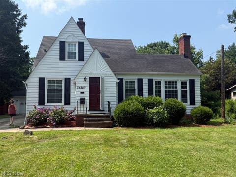 Homes For Sale - 24883 Electric Drive<br/> Bay Village, OH 44140