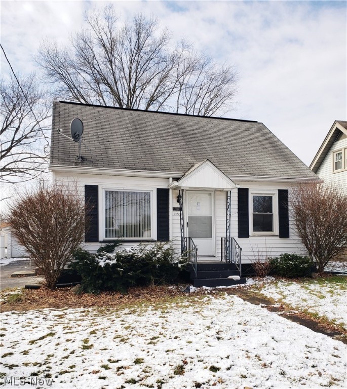 Lovely 2BR/2 bath Cape Cod Home located in SE Warren. Home features Living Room w/new carpet. White Kitchen cabinets w/new flooring & New microwave. 1st Floor bedroom w/new carpet. Large Family Room w/fireplace. Upstairs is a huge Master Bedroom w/ample closet space. Basement has a full bath which has been totally updated! Updates in main bath also! Home has newer windows & breaker box. Glass block windows in basement. 10x16 Screened porch. 2 Car detached garage!