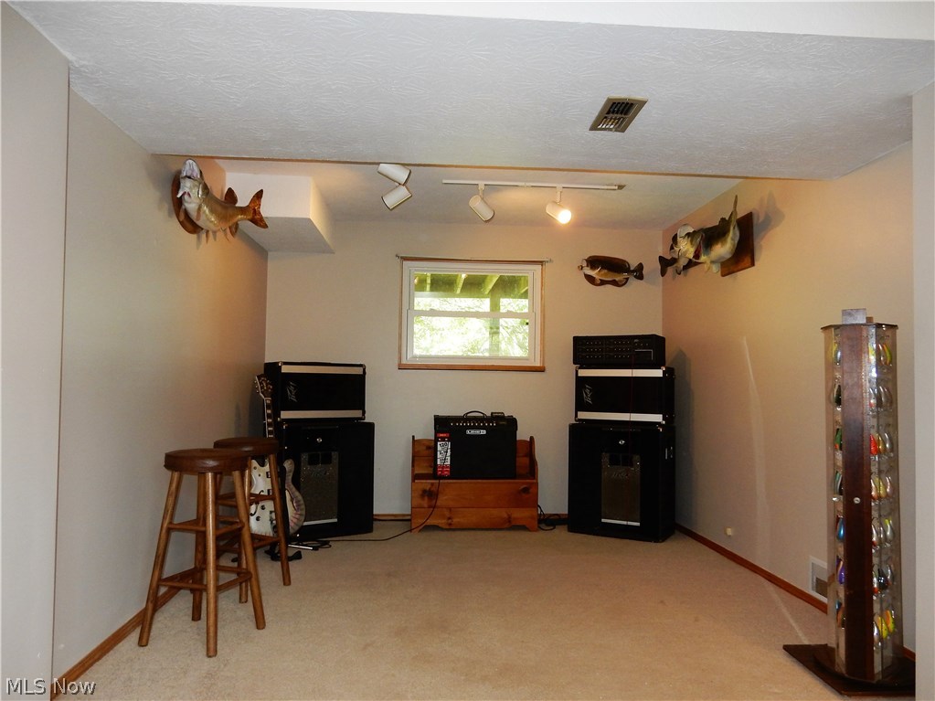 Broken Fence Estate #2 - Residential