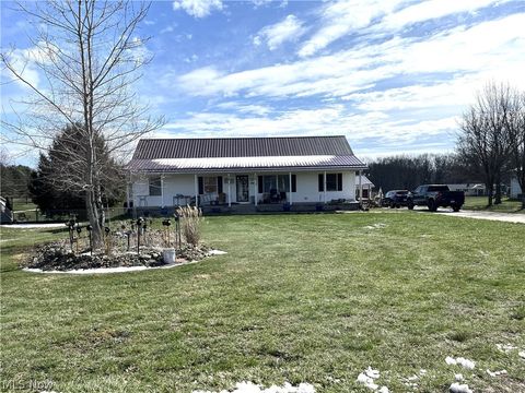 Homes For Sale - 809 Bakers Addition<br/> Harrison County, Hopedale, OH 43976