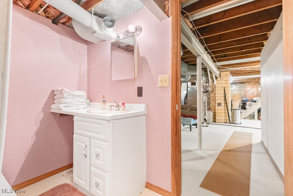 1471 Inwood Road, Alliance, Ohio image 38