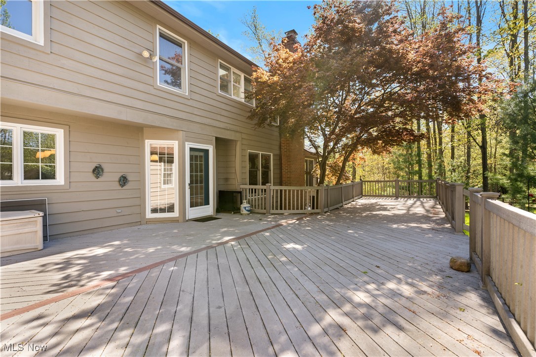 32280 Wintergreen Drive, Solon, Ohio image 21