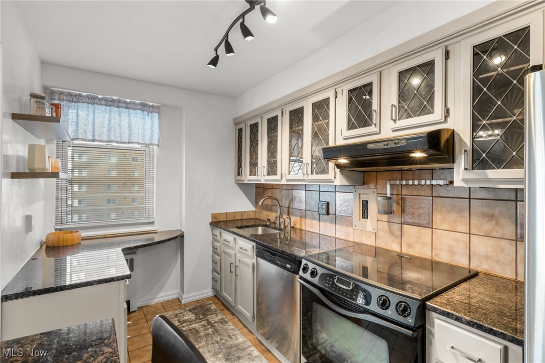 Berkshire Condo - Residential