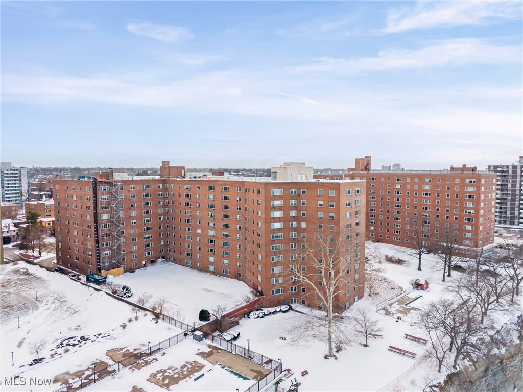 Berkshire Condo - Residential