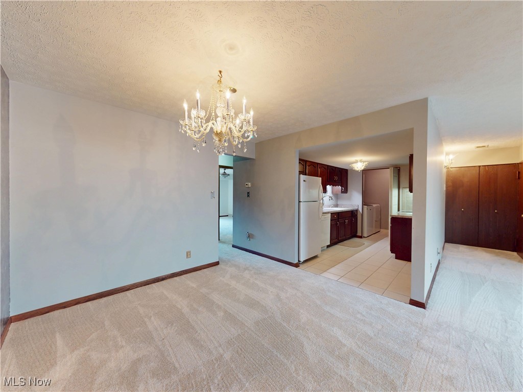 6885 Carriage Hill Drive #E67, Brecksville, Ohio image 11