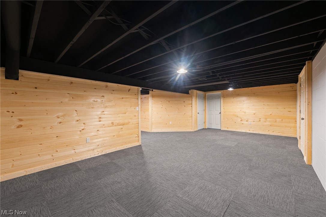 City/Canfield - Residential