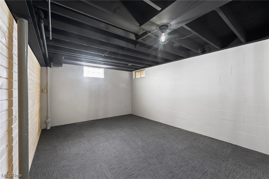 City/Canfield - Residential