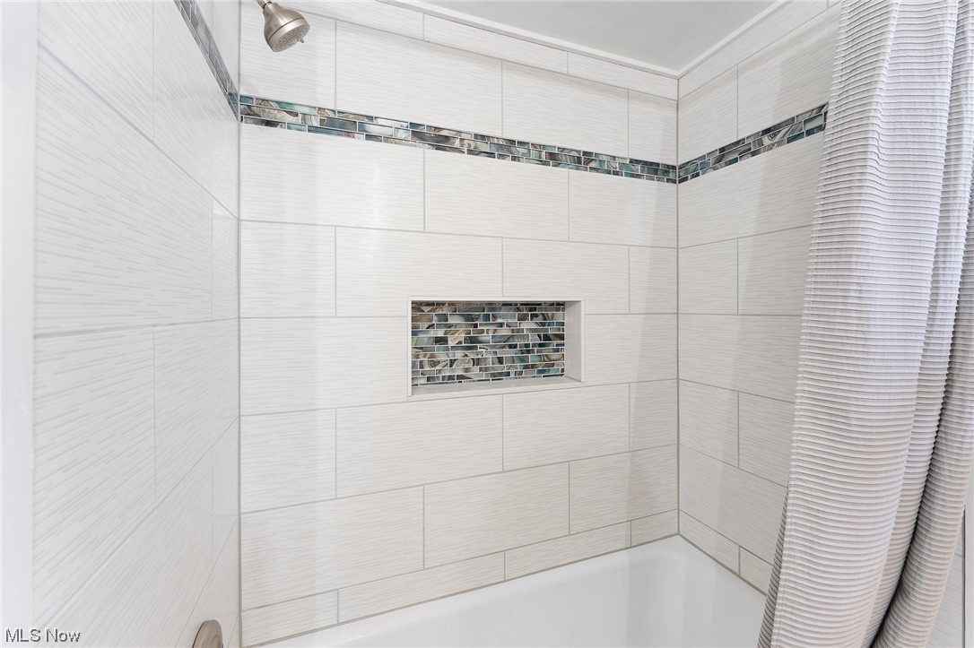 City/Canfield - Residential