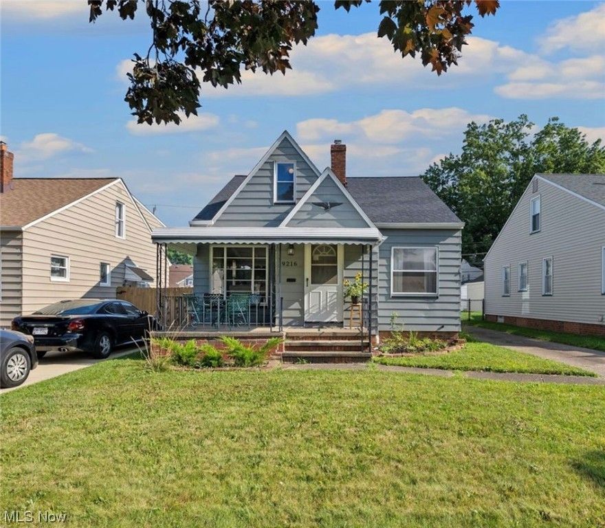 Nothing to do but move in and enjoy this well maintained, solid home with all the right updates to make it worry free. Newer roof,
furnace, and water heater complement the combination of updates and original features left intact. The living space is functional from
top to bottom, including finished basement space to be used for multiple purposes, and a separate workshop area. Location is ideal near
highway and schools and parks. This home is a must-see and you don't want to miss it.