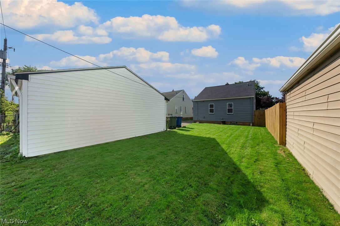 Memphis Villas - Residential