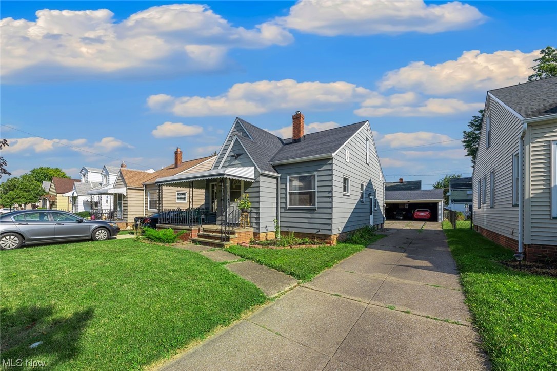 Memphis Villas - Residential