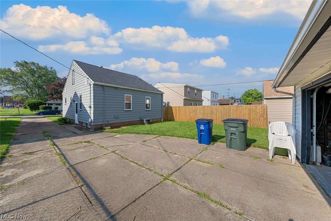 Memphis Villas - Residential