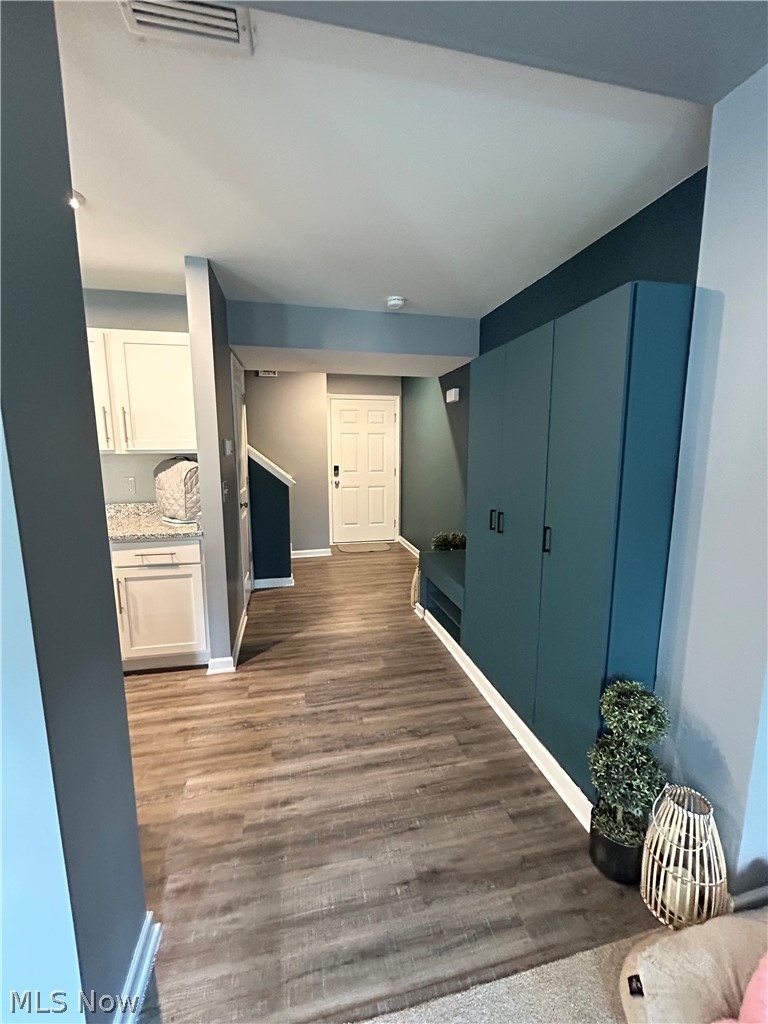 Sunnyside Beach - Residential