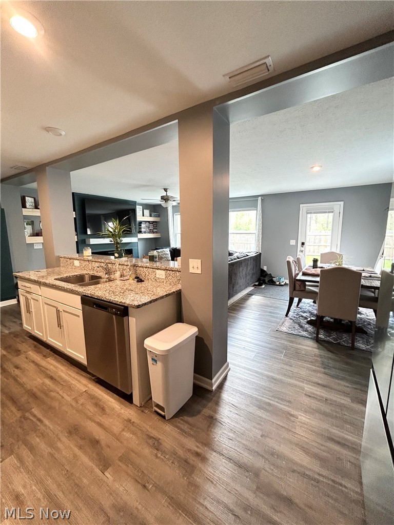 Sunnyside Beach - Residential