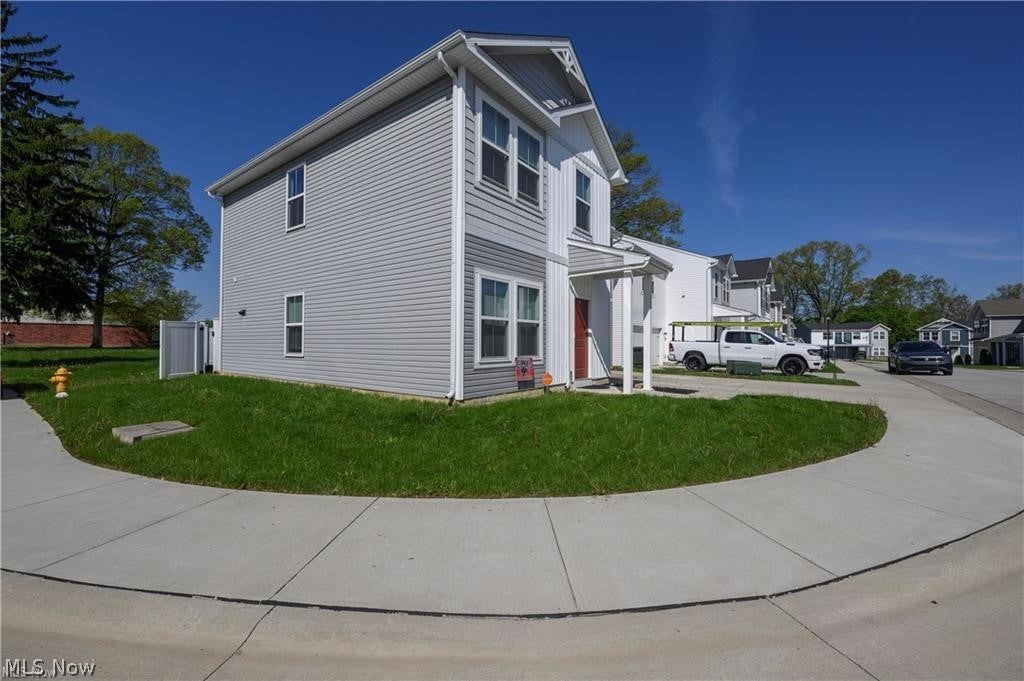 460 Auld Farm Circle