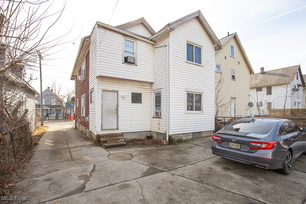 3426 W 65th Street