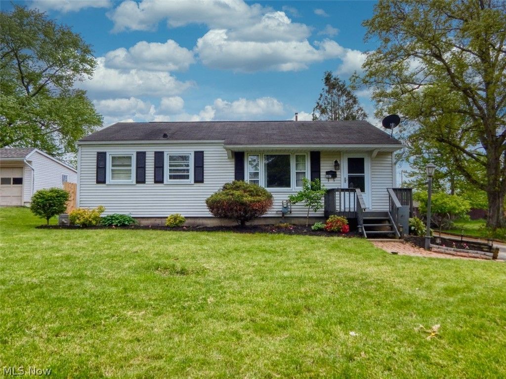 Photo of 107 Grandview Drive, Lodi, OH 44254 (MLS # 5208912)