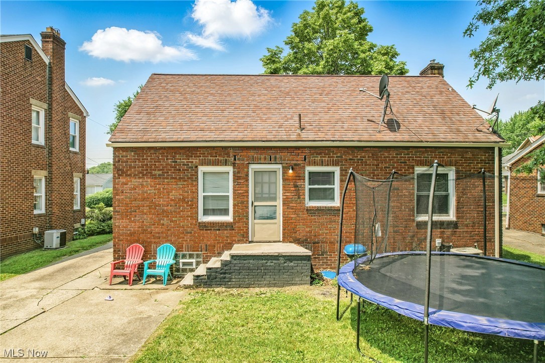 Caroline F Mccallister - Residential