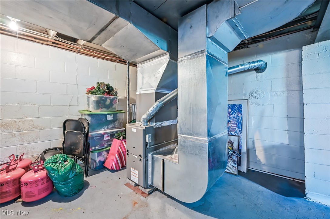 Caroline F Mccallister - Residential