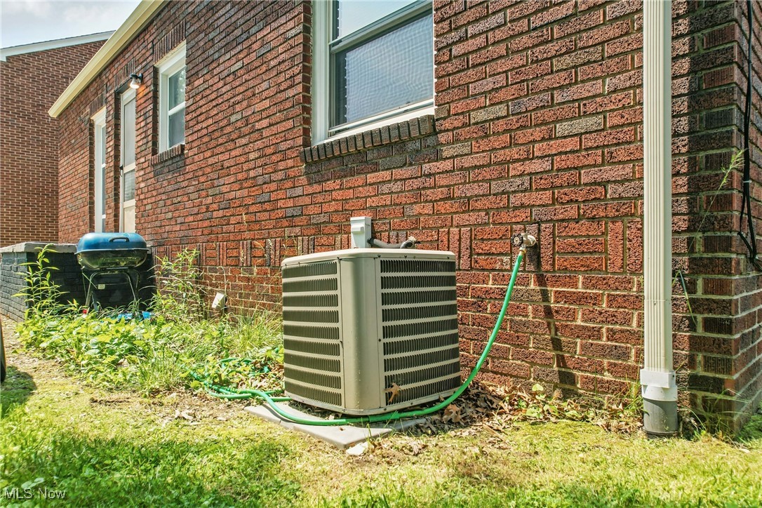 Caroline F Mccallister - Residential