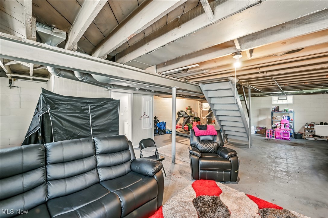 Caroline F Mccallister - Residential