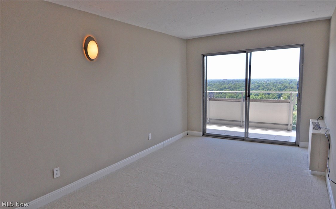 The Carlyle - Residential