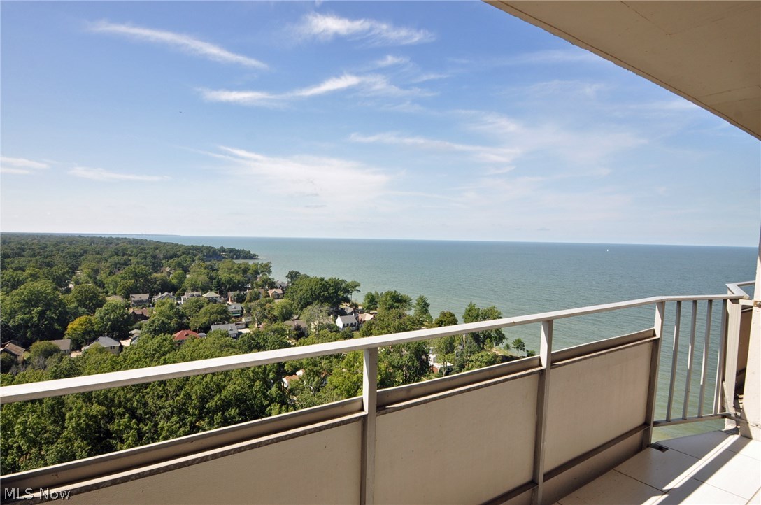 The Carlyle - Residential