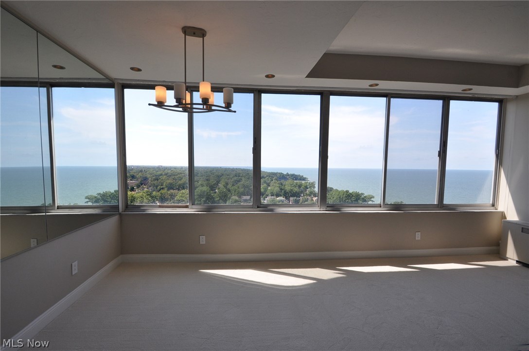 The Carlyle - Residential