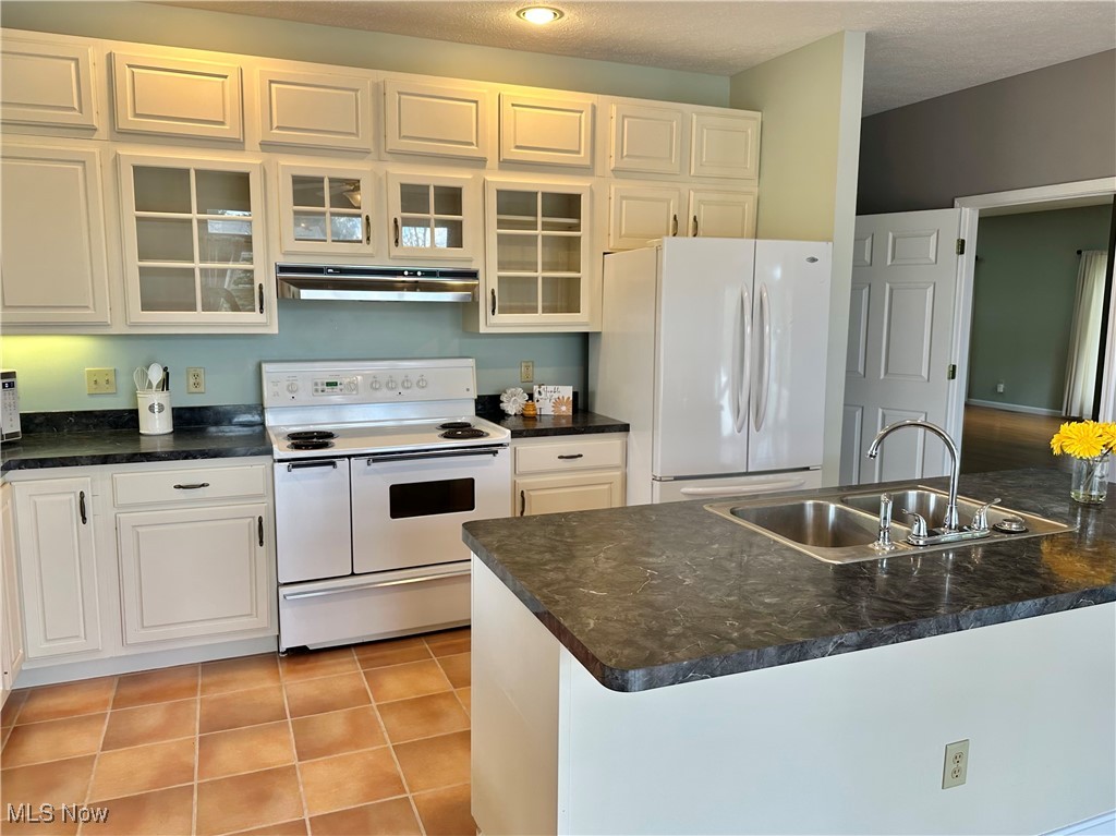 Rootstown, Ohio 44272, United States, 3 Bedrooms Bedrooms, ,2 BathroomsBathrooms,Residential,Active,224021