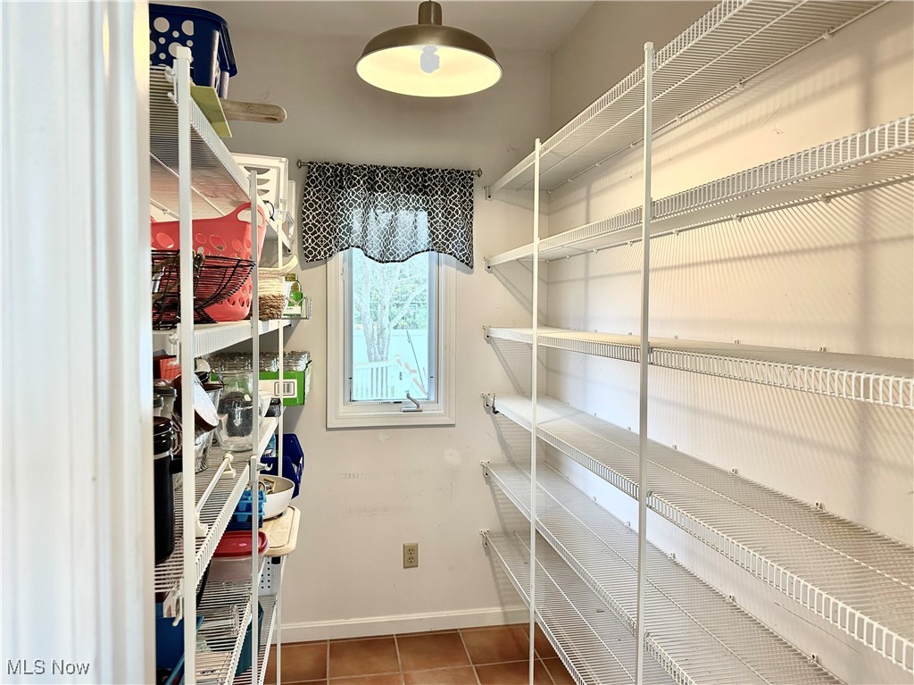 Rootstown, Ohio 44272, United States, 3 Bedrooms Bedrooms, ,2 BathroomsBathrooms,Residential,Active,224021