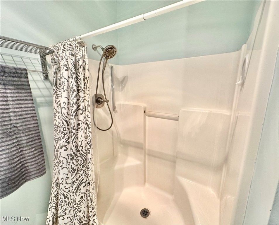 Rootstown, Ohio 44272, United States, 3 Bedrooms Bedrooms, ,2 BathroomsBathrooms,Residential,Active,224021