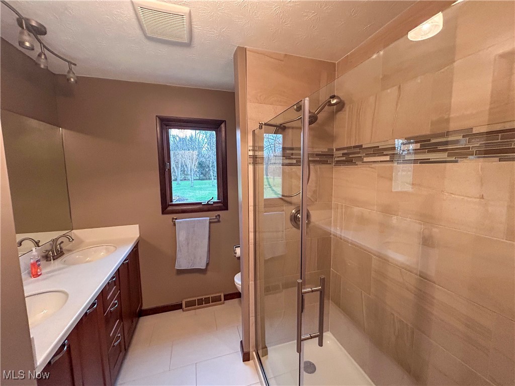 3330 Jones Road, Diamond, Ohio image 10