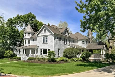 Photo for 63 E Summit Street