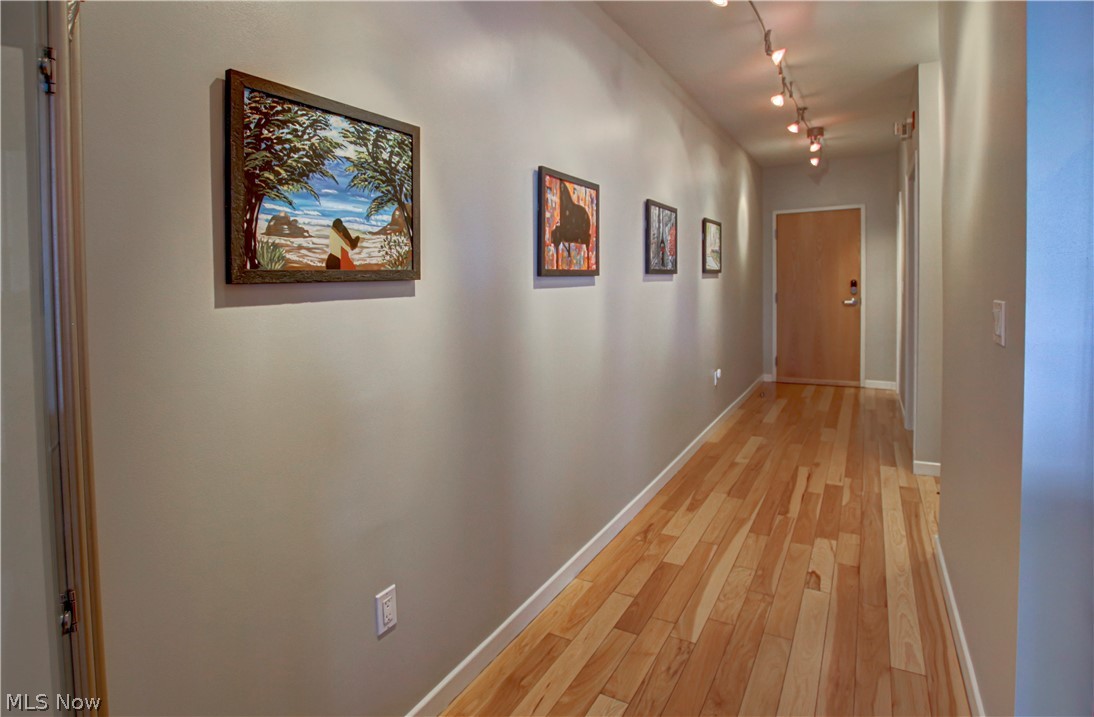 Pinnacle Condo - Residential Lease