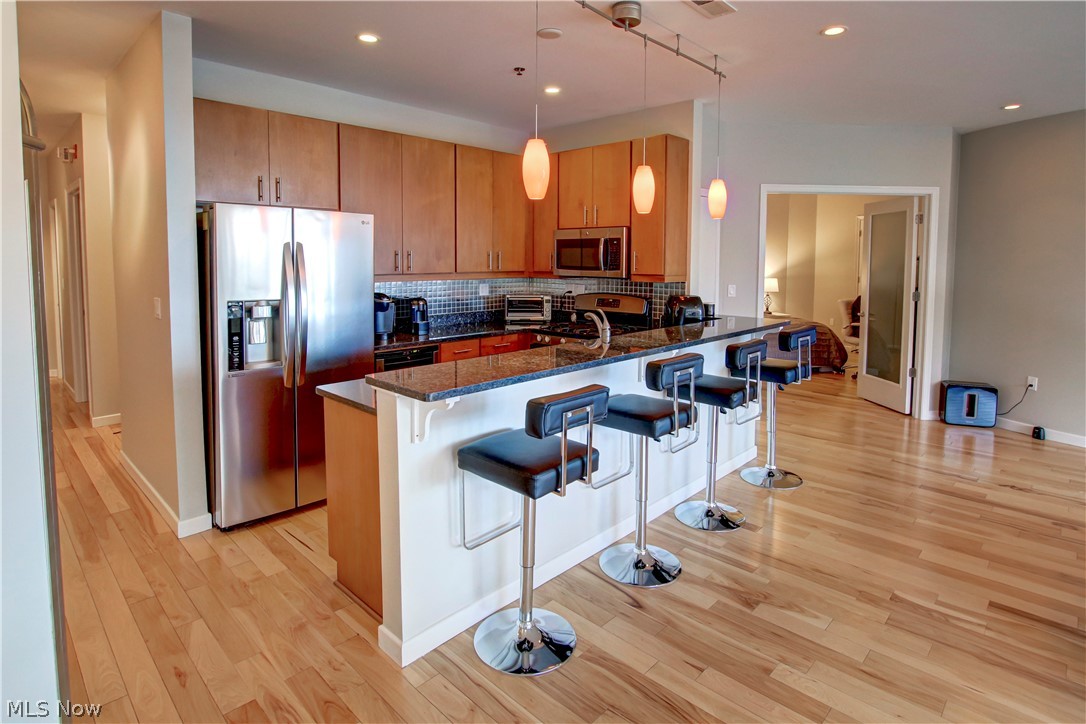 Pinnacle Condo - Residential Lease