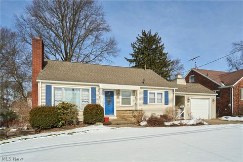 Tiny photo for 507 E Ford Avenue, Barberton, OH 44203 (MLS # 5187789)
