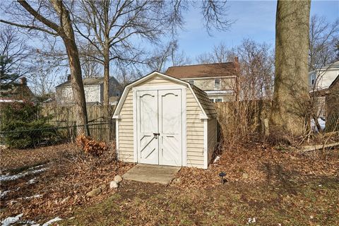 Tiny photo for 507 E Ford Avenue, Barberton, OH 44203 (MLS # 5187789)