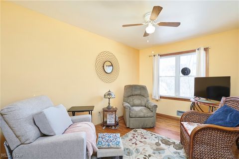 Tiny photo for 507 E Ford Avenue, Barberton, OH 44203 (MLS # 5187789)