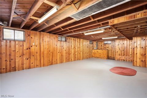 Tiny photo for 507 E Ford Avenue, Barberton, OH 44203 (MLS # 5187789)