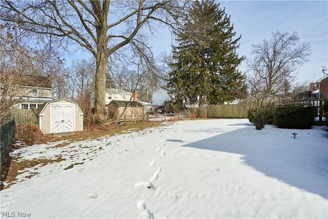 Tiny photo for 507 E Ford Avenue, Barberton, OH 44203 (MLS # 5187789)